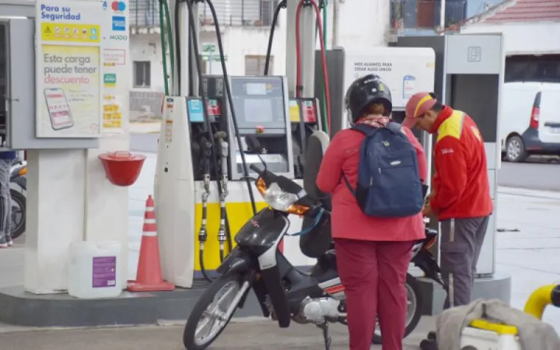 COMBUSTIBLES EN CORRIENTES: “LOS PRECIOS VAN A BAJAR, ES ESPECULACIÓN”