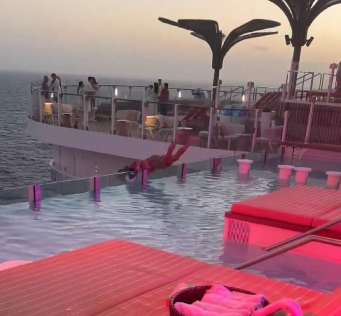 UN TRIPULANTE APUÑALÓ A UNA COLEGA Y MURIÓ TRAS LANZARSE AL MAR