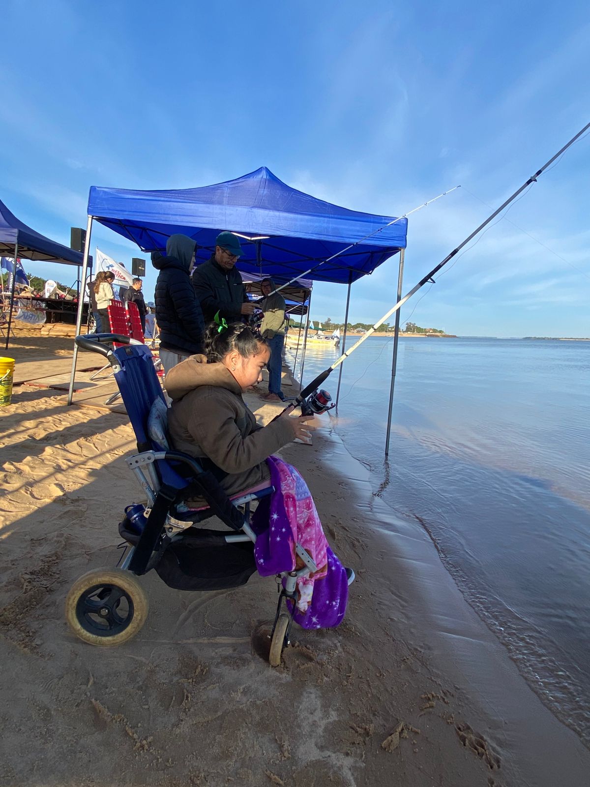 PASO DE LA PATRIA VIVIÓ UNA EXITOSA JORNADA DE PESCA ADAPTADA