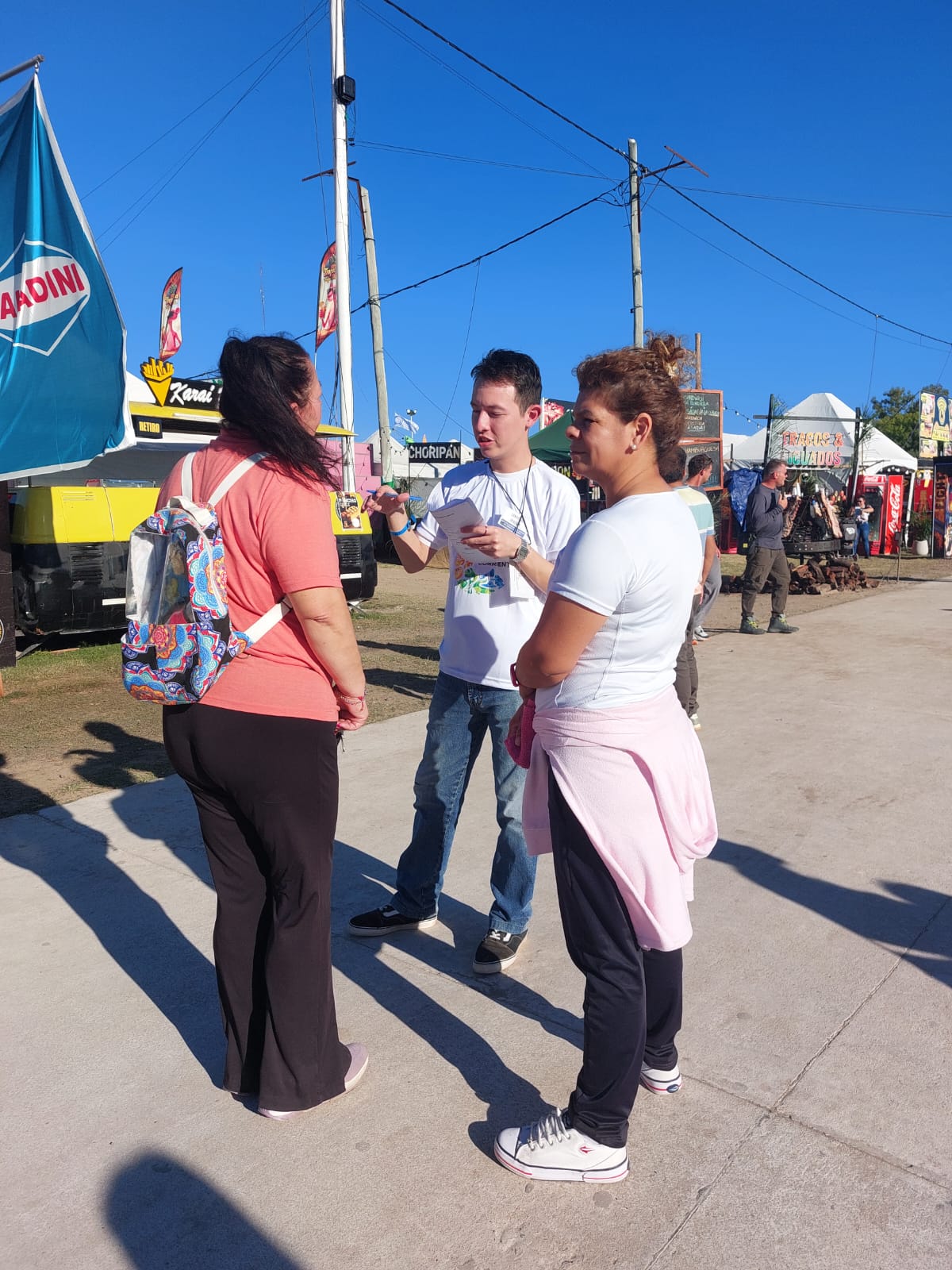 TRABAJO DEL OBSERVATORIO TURÍSTICO DURANTE LA 49 FIESTA NACIONAL DEL SURUBÍ DE GOYA