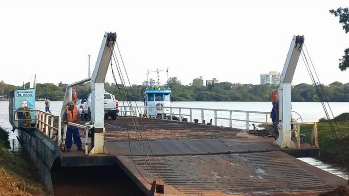 PREFECTURA ORDENÓ EL CIERRE TRANSITORIO DEL PASO INTERNACIONAL QUE UNE CORRIENTES CON BRASIL
